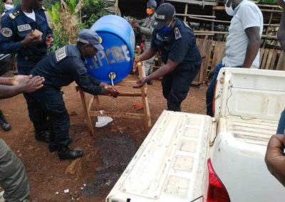 Première journée de la caravane mobile de sensibilisation sur les gestes barrières